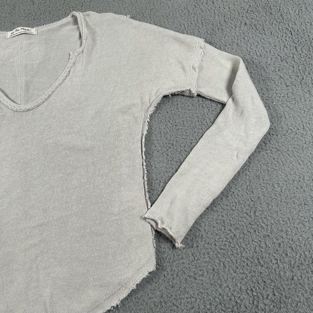 We The Free Shirt Womens Extra Small Gray Thermal V Neck Raw Hem Long Sleeve - Picture 13 of 14